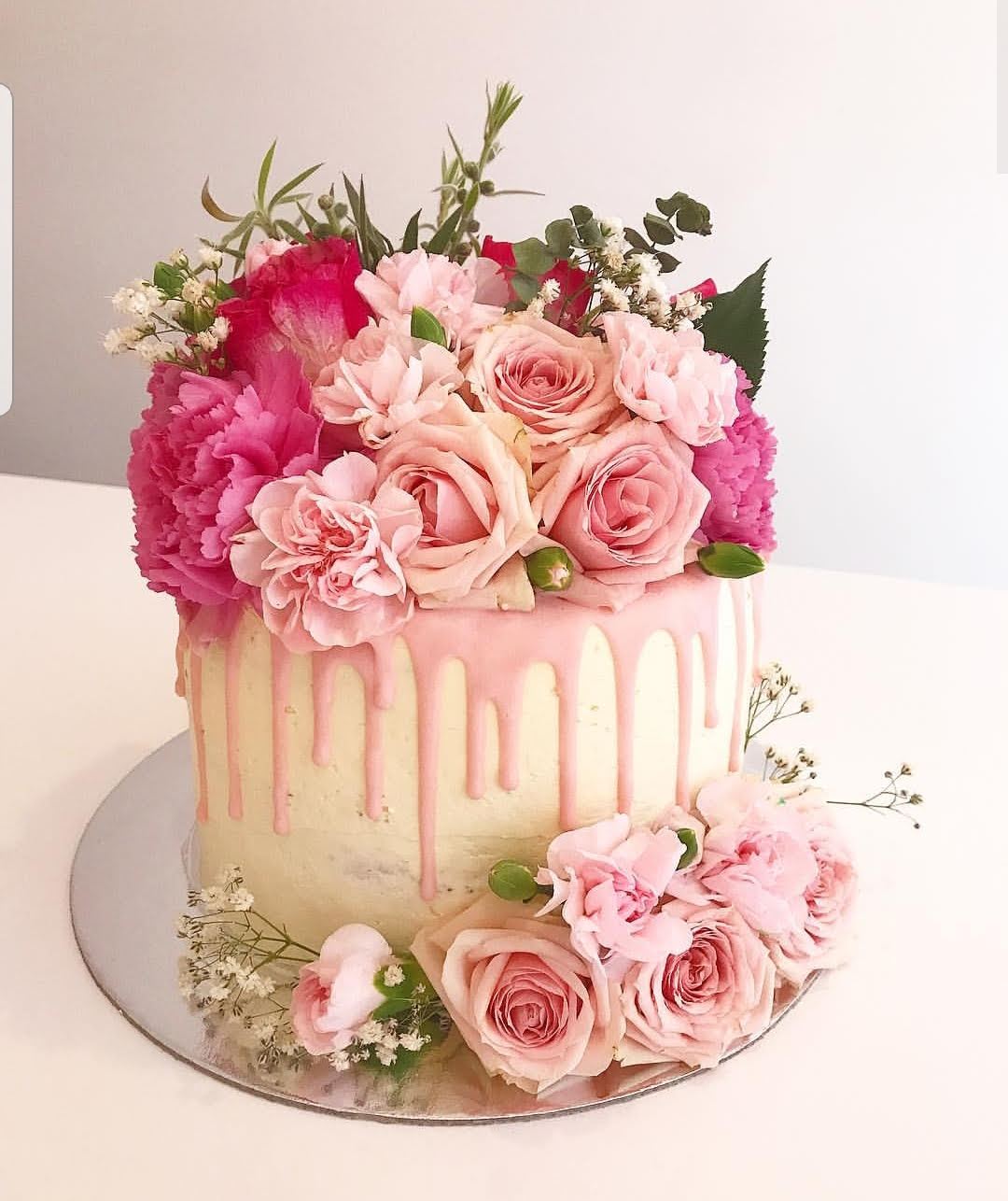 Pink Lady – Bespoke Cakes and Treats