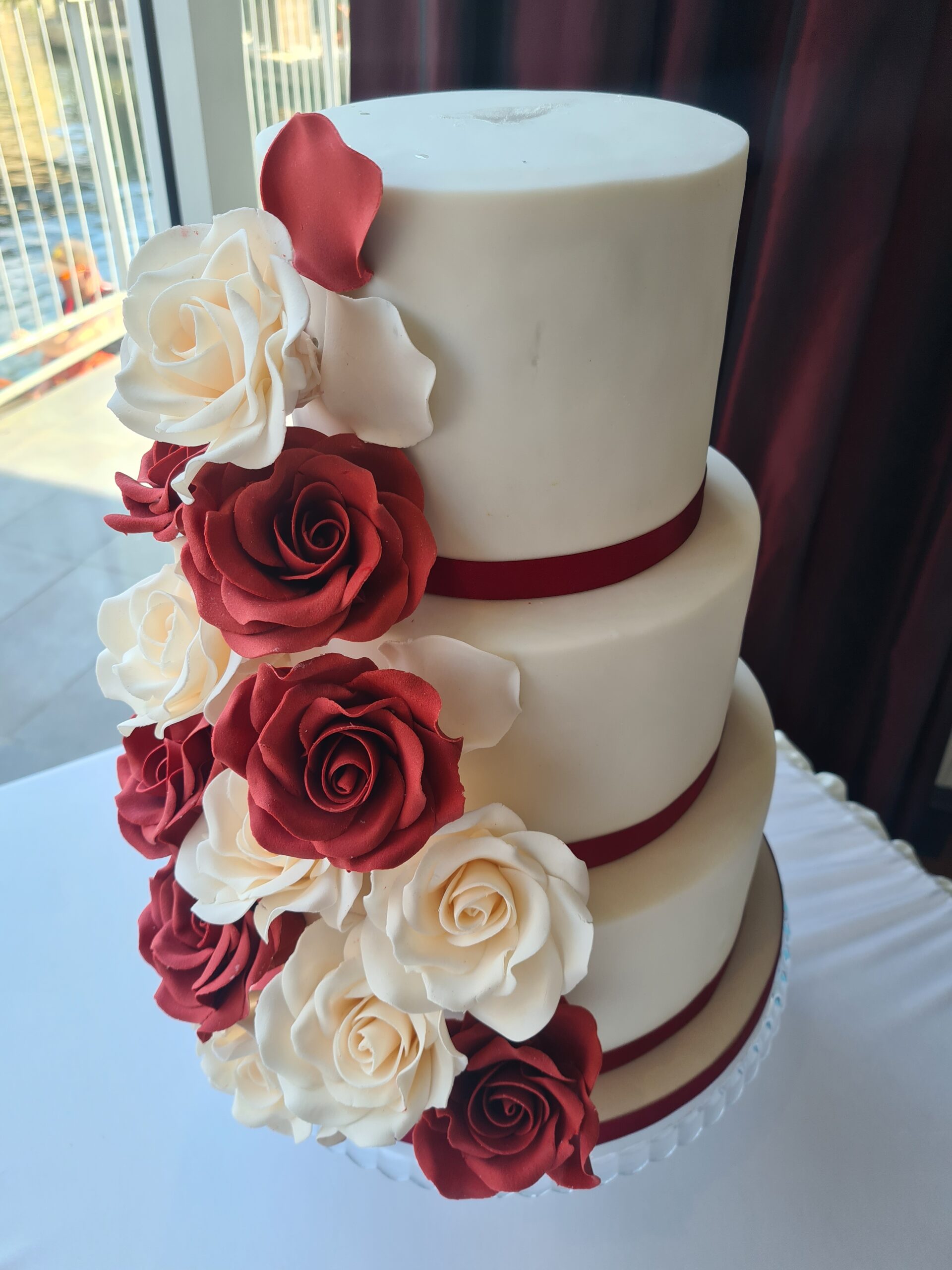 Bands of Burgundy Wedding Cake – Freed's Bakery